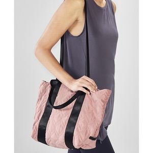 FABLETICS “the day trip tote” small